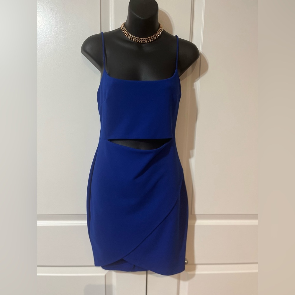 NWT Lulu’s Cutout On The Town Royal Blue Bodycon Dress